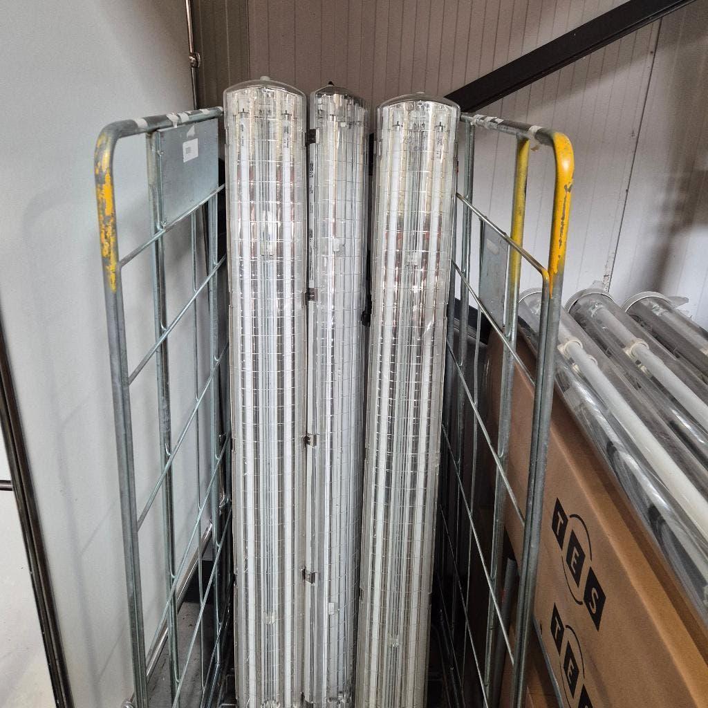 Nette dubbele TL armaturen 2x35 watt T5 150 cm lang 5 stuks, Ophalen, Gebruikt