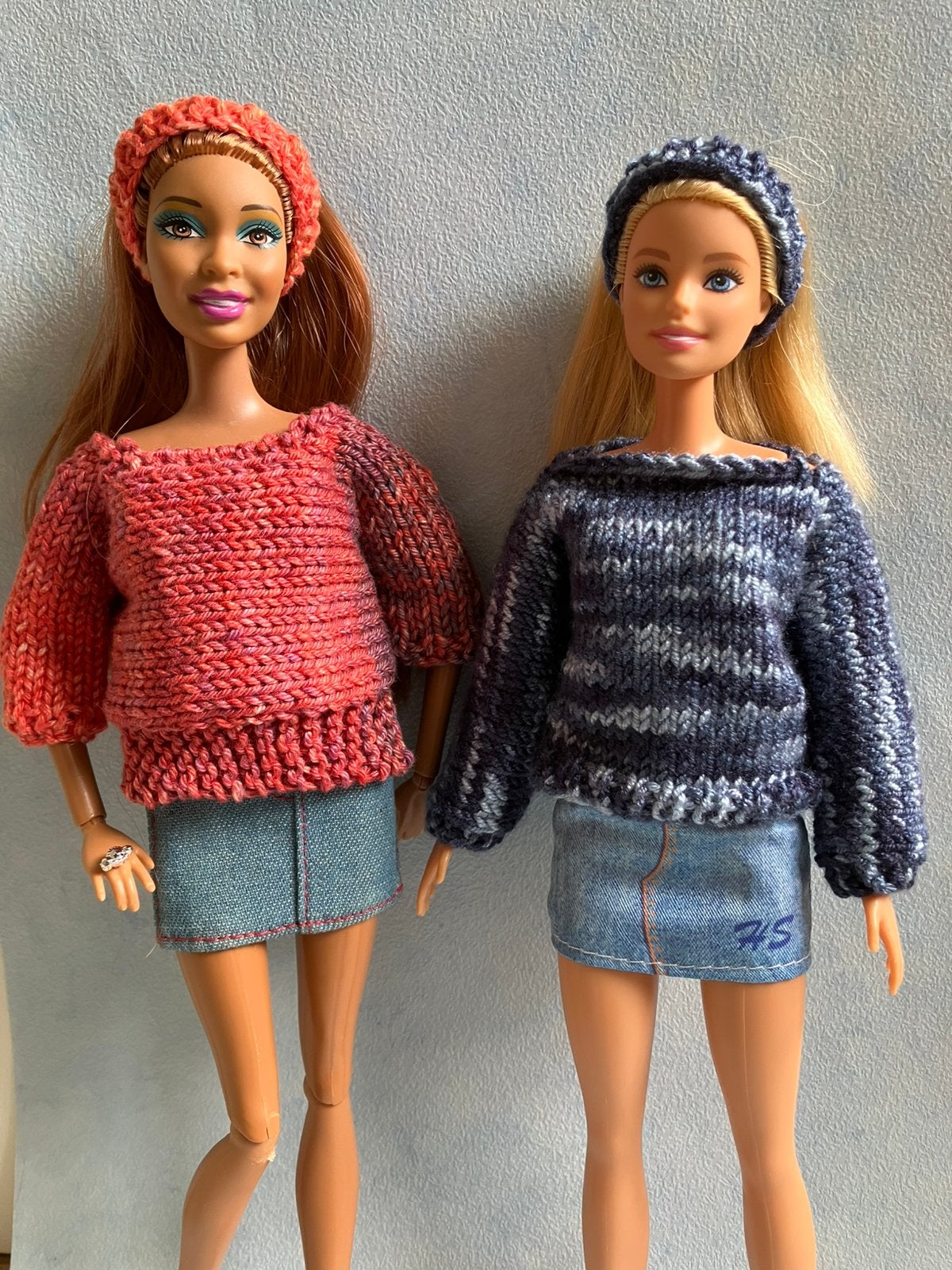Barbie truien, Kinderen en Baby's, Speelgoed | Poppen, Ophalen of Verzenden, Zo goed als nieuw, Barbie
