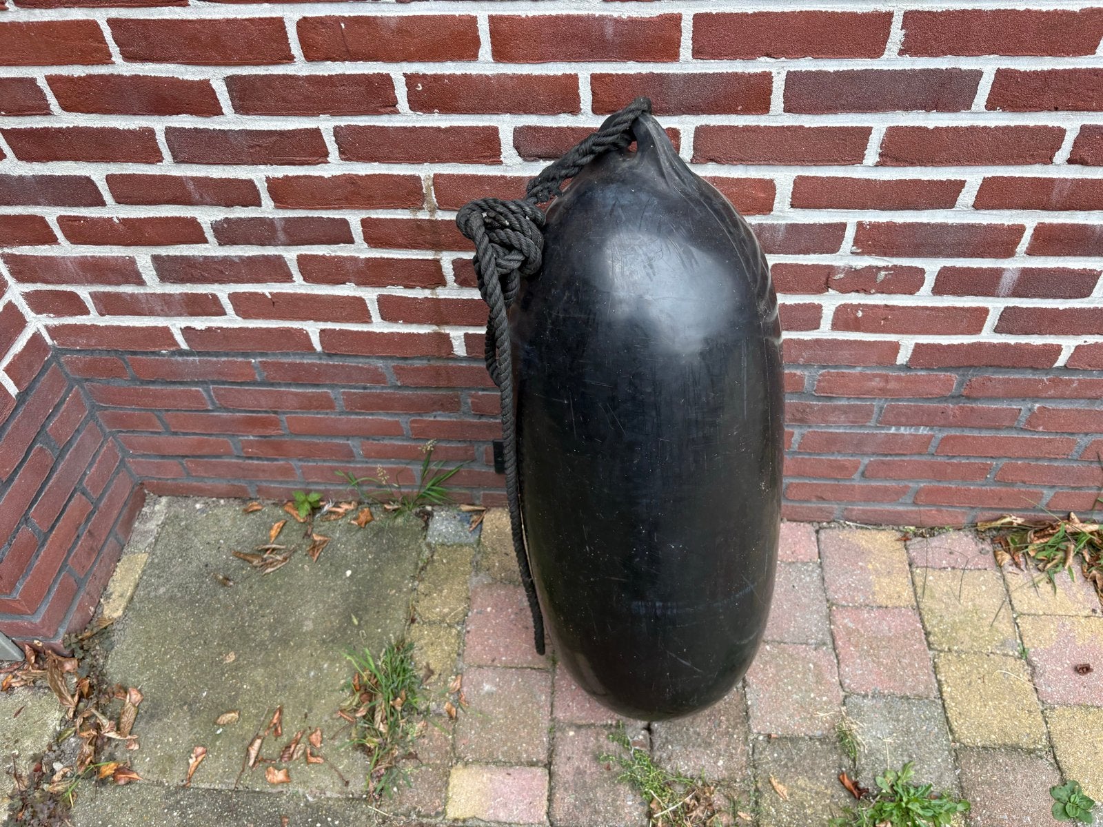 Zwarte stootwil / fender met touw, Ophalen of Verzenden, Gebruikt, Overige typen