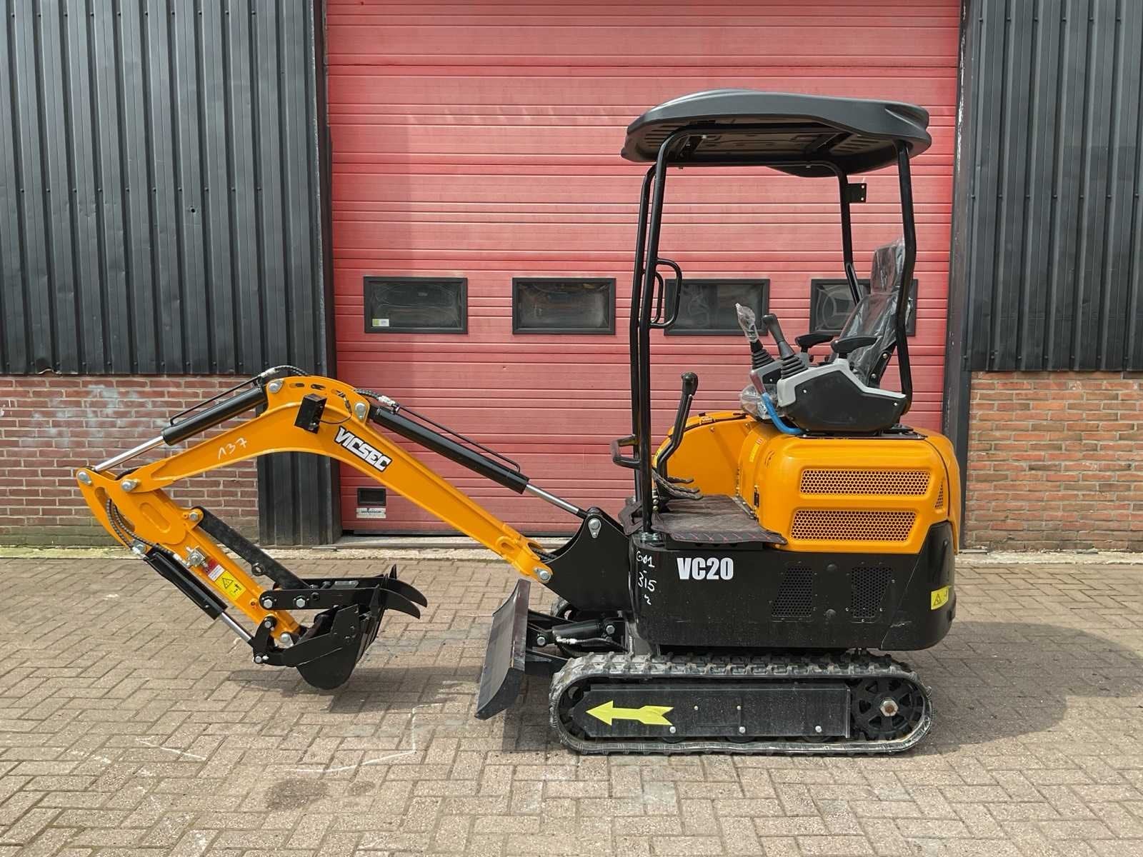 Vicsec VC20 by Kubota Minigraafmachine, Zakelijke goederen, Machines en Bouw | Kranen en Graafmachines, Graafmachine