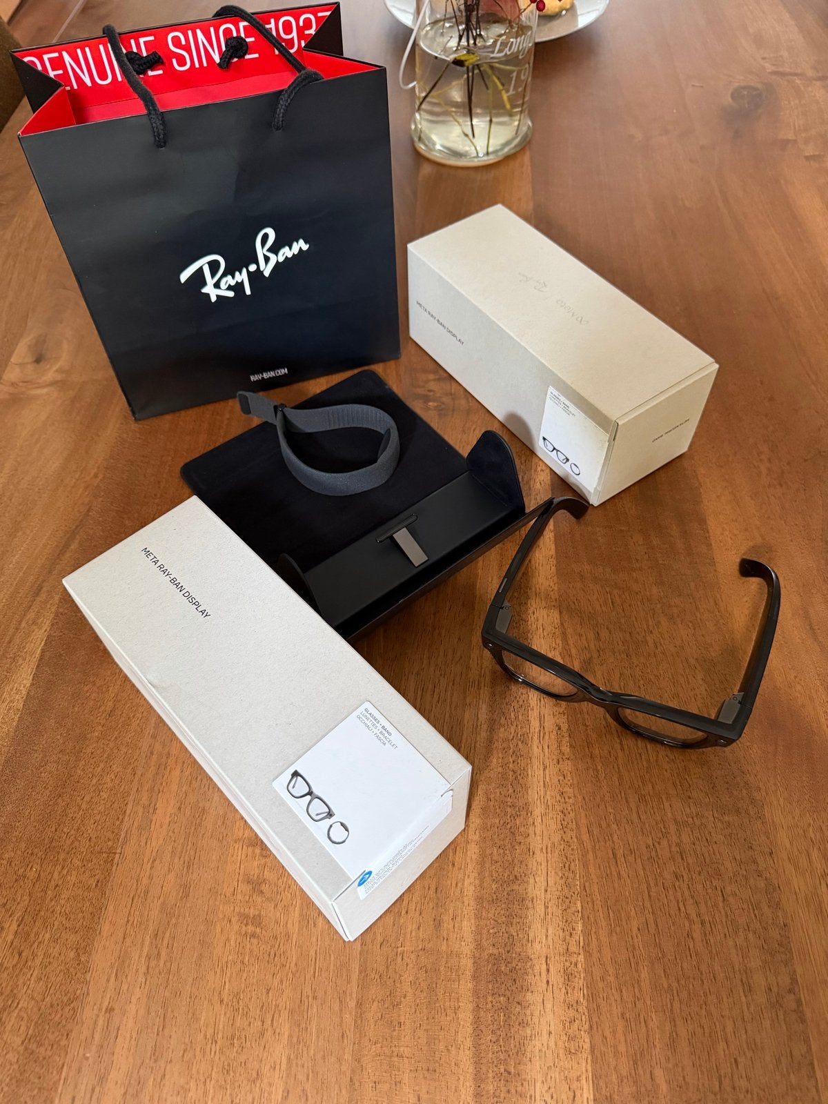Meta Ray-Ban Display Smartbril met Band nieuw in doos, Sieraden, Tassen en Uiterlijk, Zonnebrillen en Brillen | Heren, Ophalen