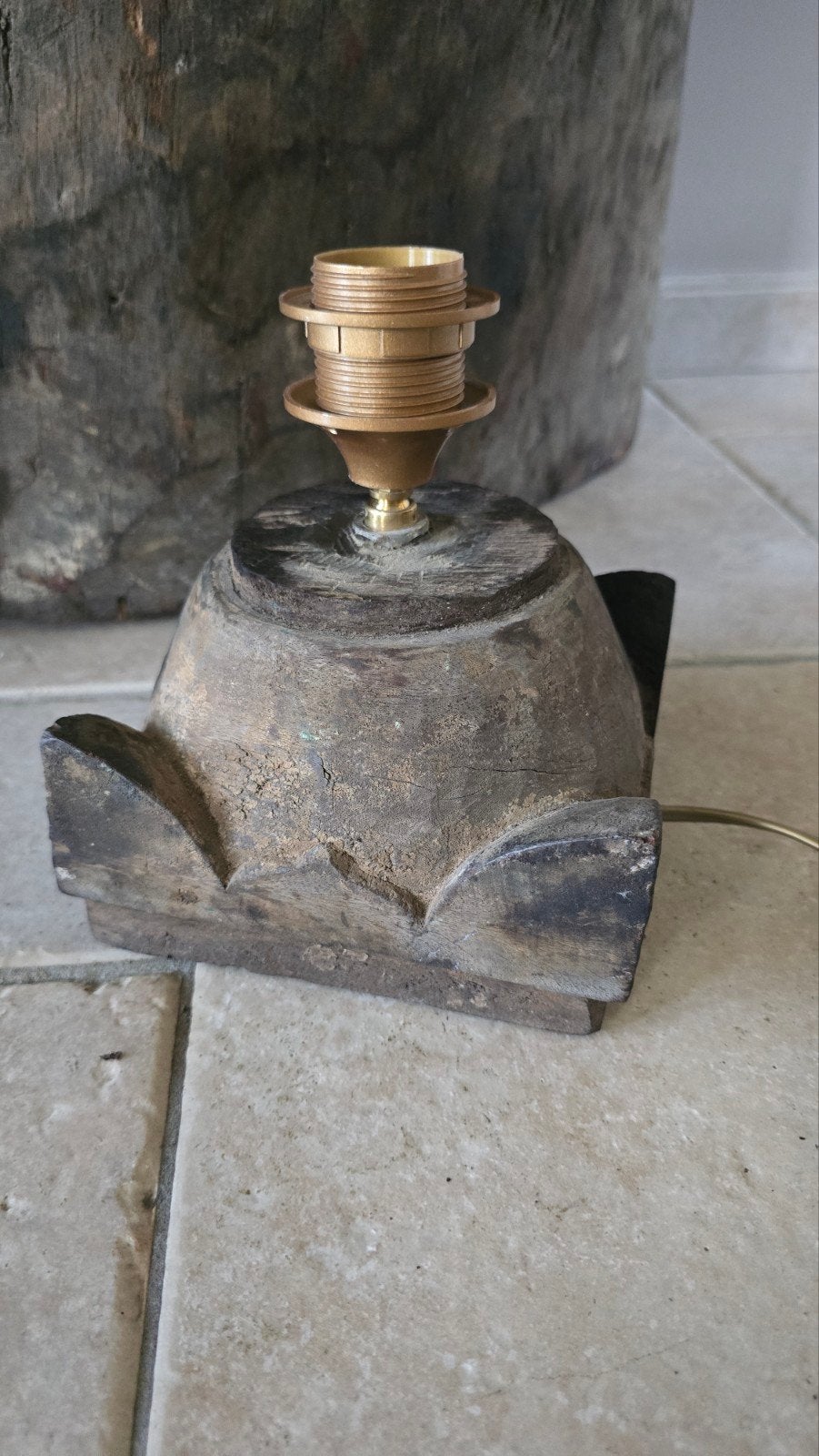 Oud houten lampenvoet ornament poer 16 x 16 cm, Huis en Inrichting, Met schakelaar, Zo goed als nieuw, Landelijk, E27 (groot)