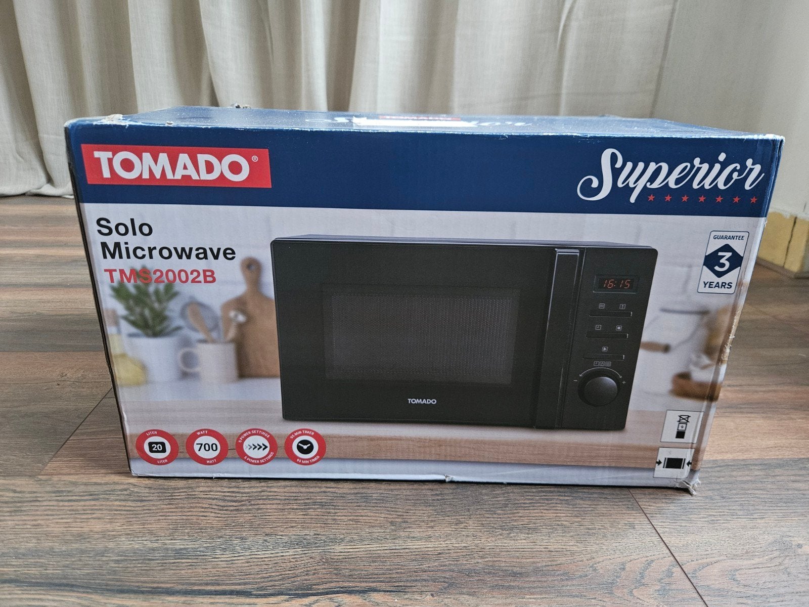 Tomado Solo Magnetron TM-2002B - Nieuw in doos, Ophalen, Minder dan 45 cm, Nieuw, Magnetron