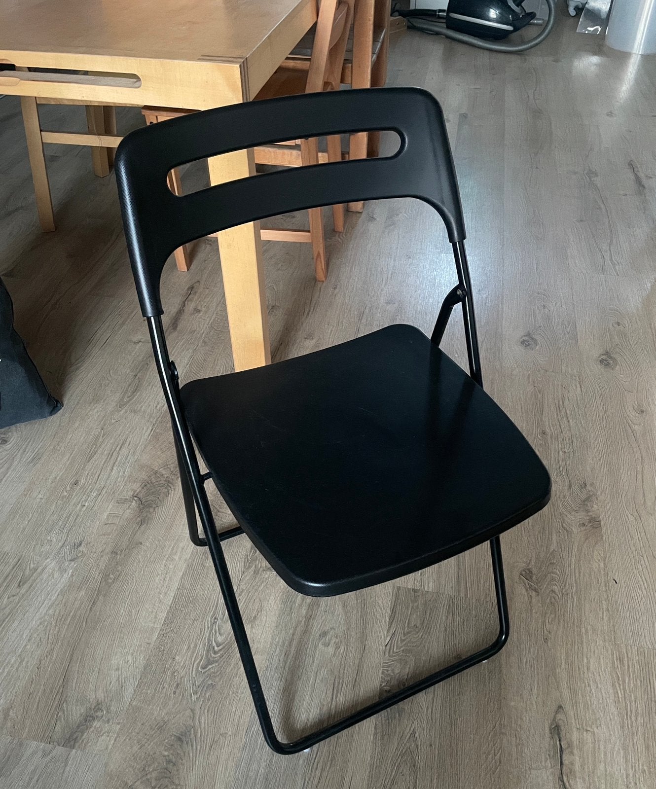 IKEA Nisse foldable chair in black, Ophalen, Zo goed als nieuw, Zwart, Eén