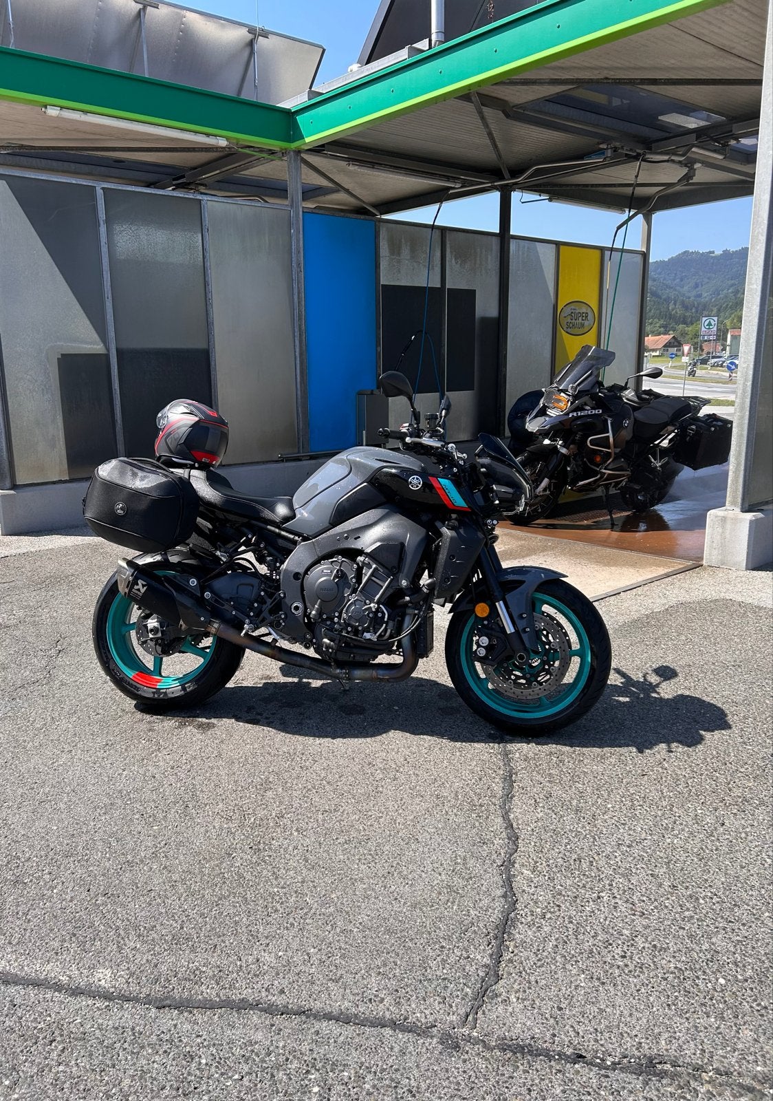 Yamaha MT-10 onderdelen, Ophalen, Gebruikt