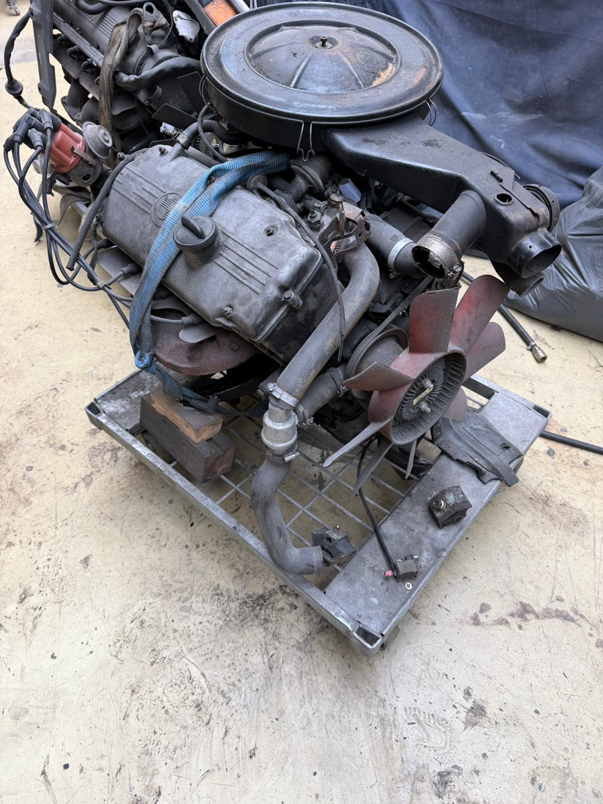 M10 motor bmw 1600, Ophalen, BMW