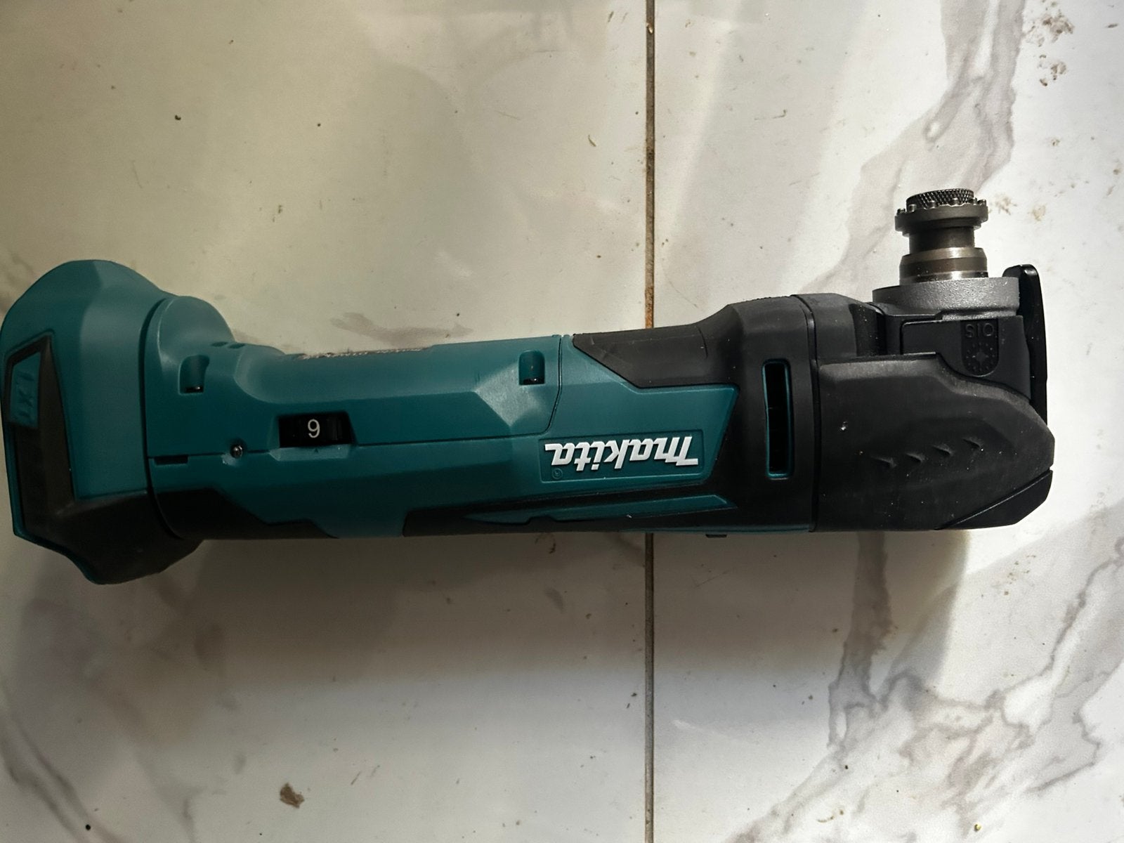 Makita DTM51Z Accu multitool 18V, Ophalen, Zo goed als nieuw, Overige typen