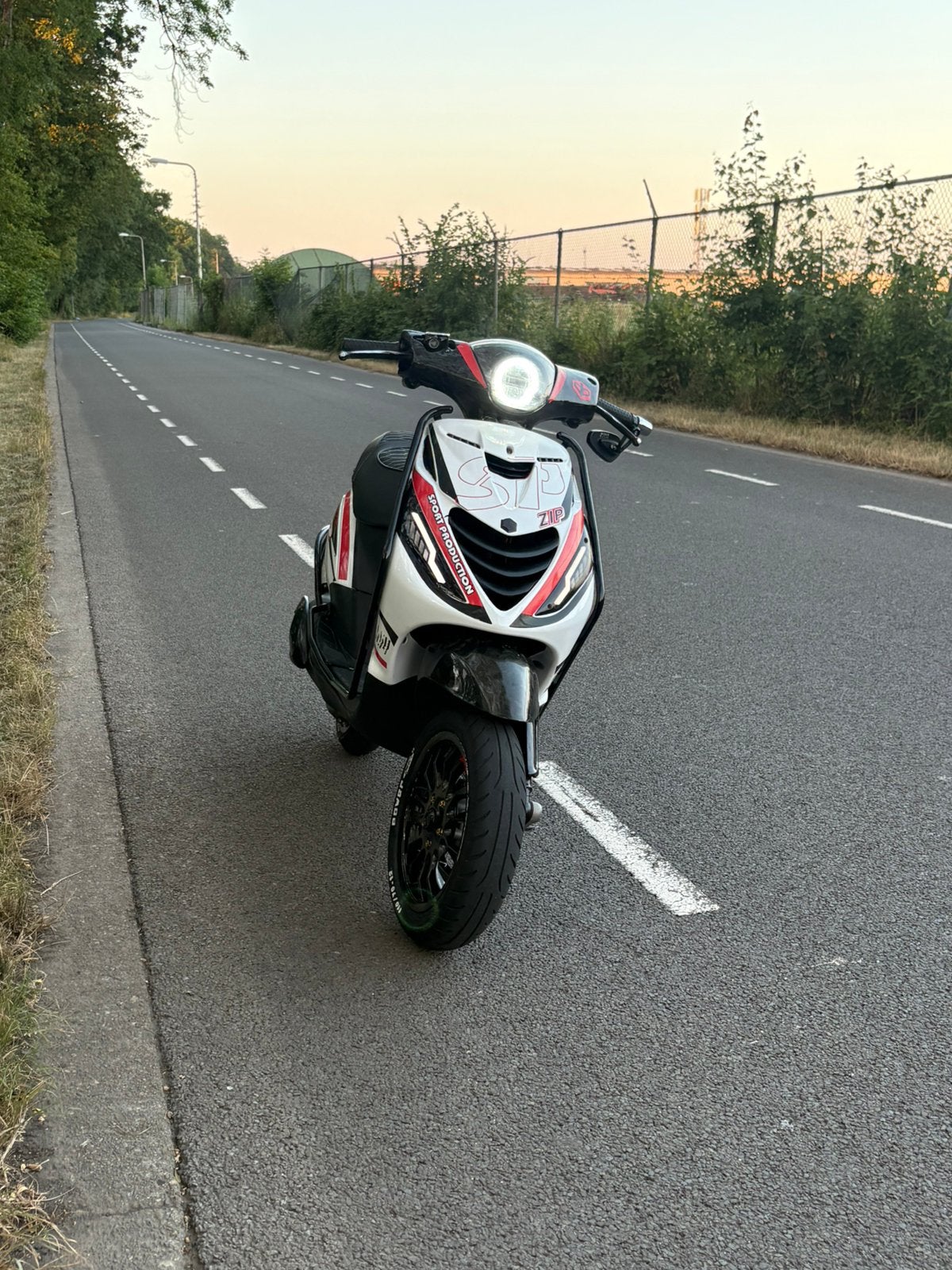 Piaggio zip 2000 2 takt 70cc, Ophalen, Gebruikt, Maximaal 45 km/u, Benzine