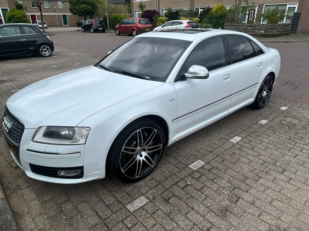 Audi S8 5.2 331KW Quattro AUT 2008 Wit, Auto's, Audi, Automaat, 5204 cc, 1915 kg, Vierwielaandrijving