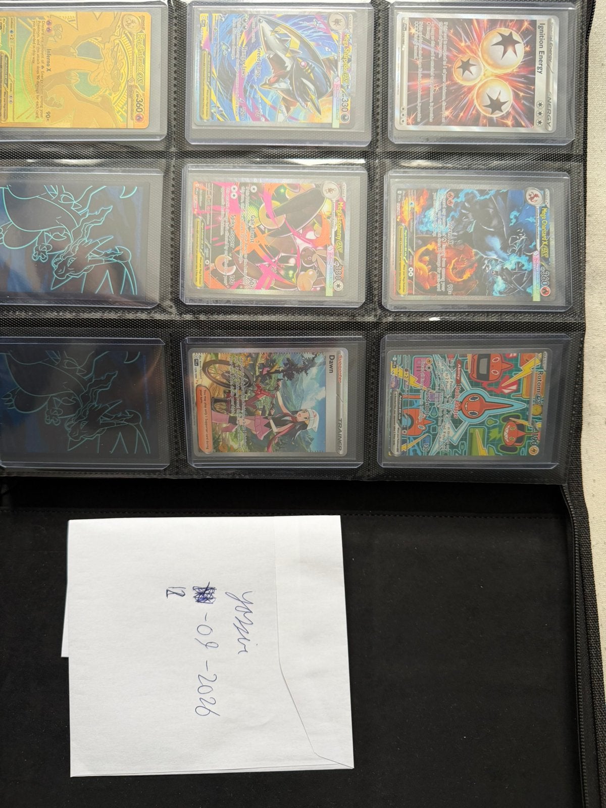 Phantasmal flames complete master set in toploader binder, Ophalen of Verzenden, Zo goed als nieuw