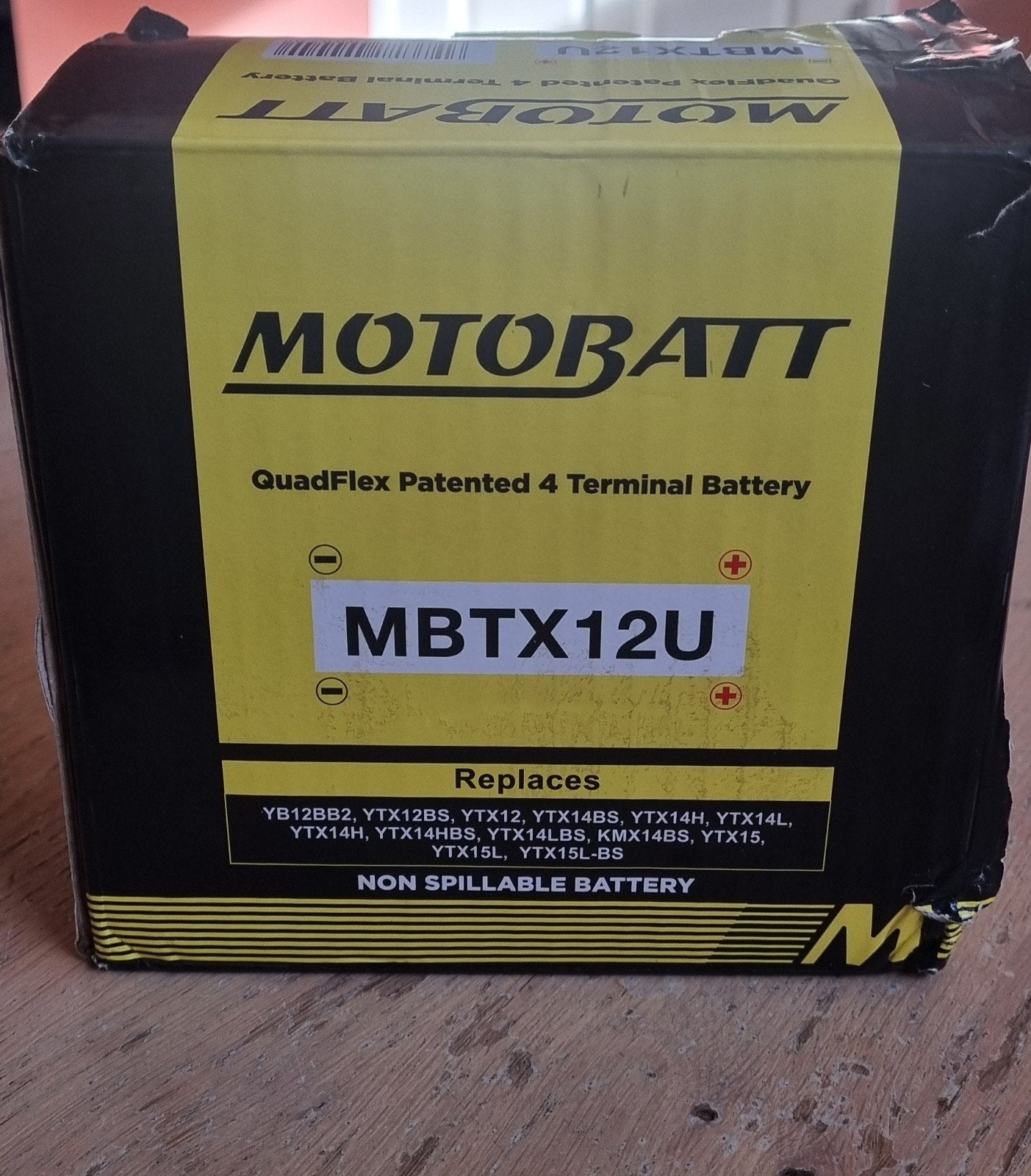Nieuwe accu van Motobatt, Ophalen
