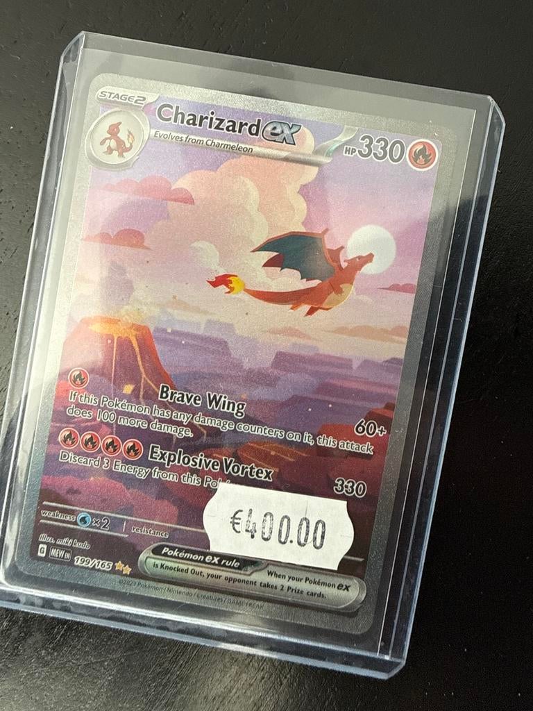 Pokémon Charizard EX 199/165 Obsidian Flames, Ophalen of Verzenden, Zo goed als nieuw, Losse kaart