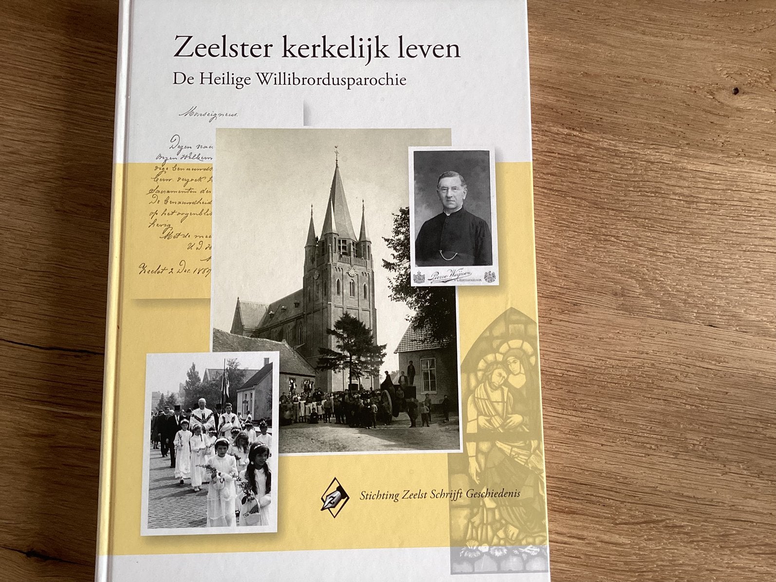 Zeelster kerkelijk leven., Boeken, Ophalen, Zo goed als nieuw
