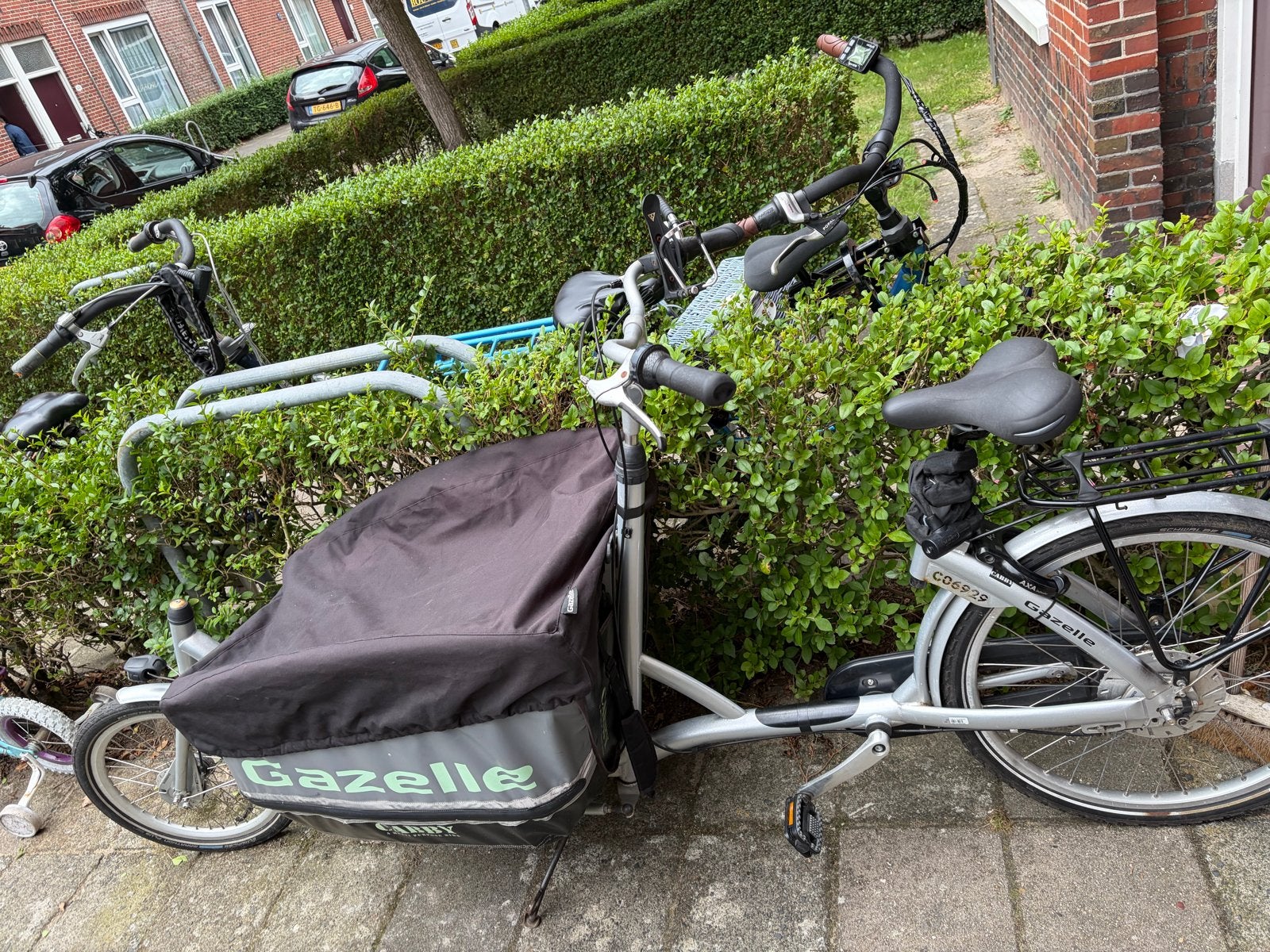 Gazelle Cabby bakfiets - Ideaal voor 3 kinderen, Fietsen en Brommers, Fietsen | Bakfietsen, Gebruikt, Huif, 3 kinderen, Ophalen of Verzenden