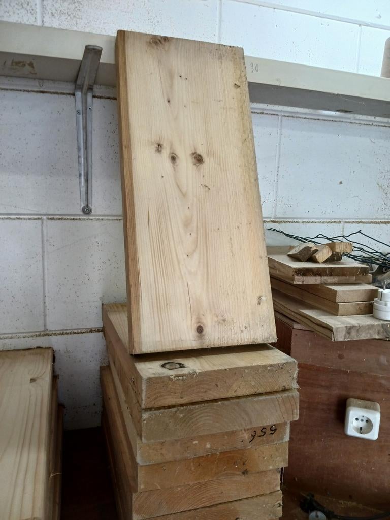 Vuren balkjes, Doe-het-zelf en Verbouw, Hout en Planken, Ophalen, 50 mm of meer, Balk, Minder dan 200 cm