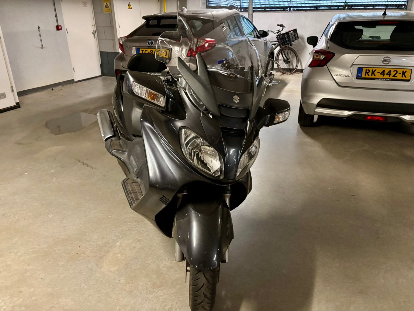 Suzuki Burgman AN650 Executive - Fijne Toermotor Automaat, Motorrijbewijs A, Gebruikt, Particulier, Meer dan 35 kW