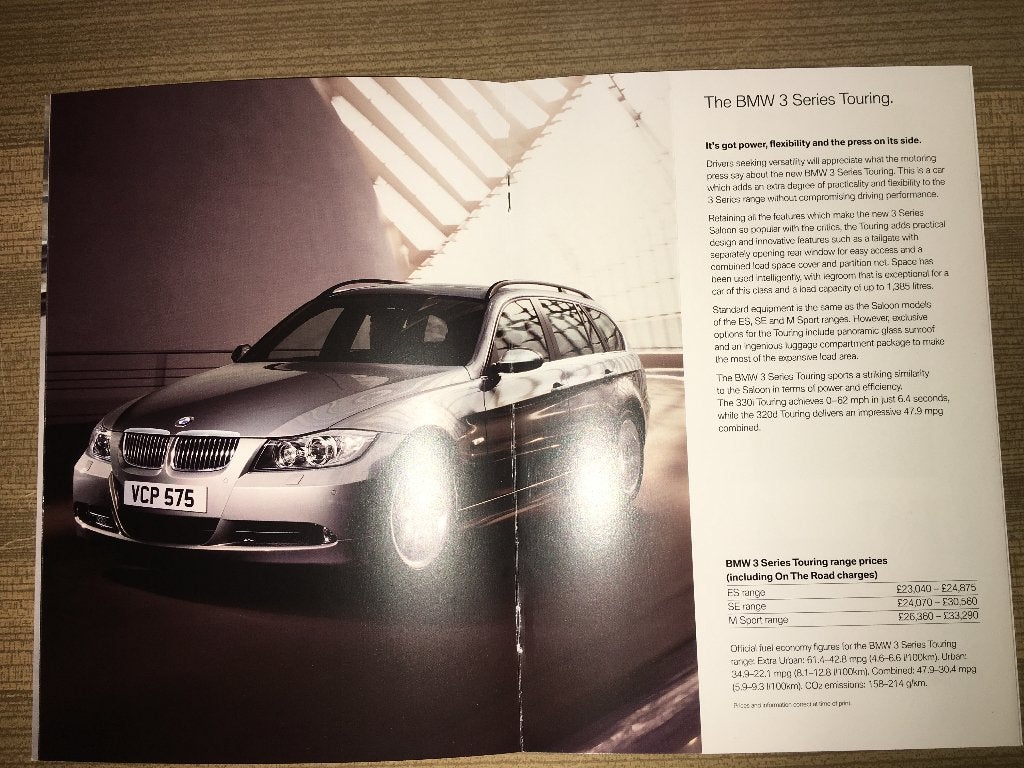 BMW 3 Sedan E90 & Touring E91 brochure folder 2005 Engeland, Boeken, Ophalen of Verzenden, Zo goed als nieuw, BMW
