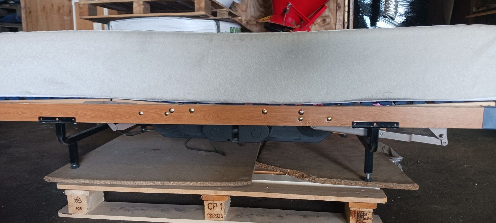 Elektrisch verstelbare lattenbodem met matras 90x200 cm, 90 cm, Eenpersoons, Ophalen of Verzenden, Zo goed als nieuw