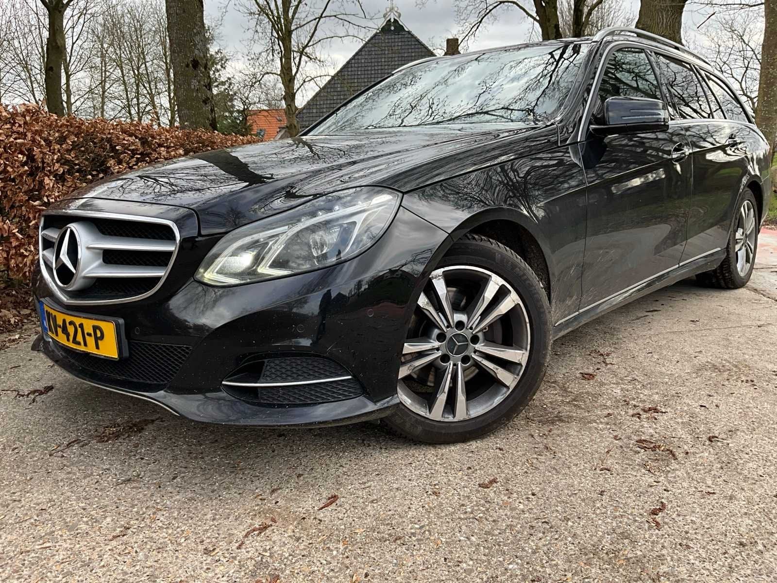 2013 - Mercedes-benz - E300 E-klasse Estate - W212R - Person, Auto's, Mercedes-Benz, Gebruikt, Euro 6, 226 €/maand, Diesel