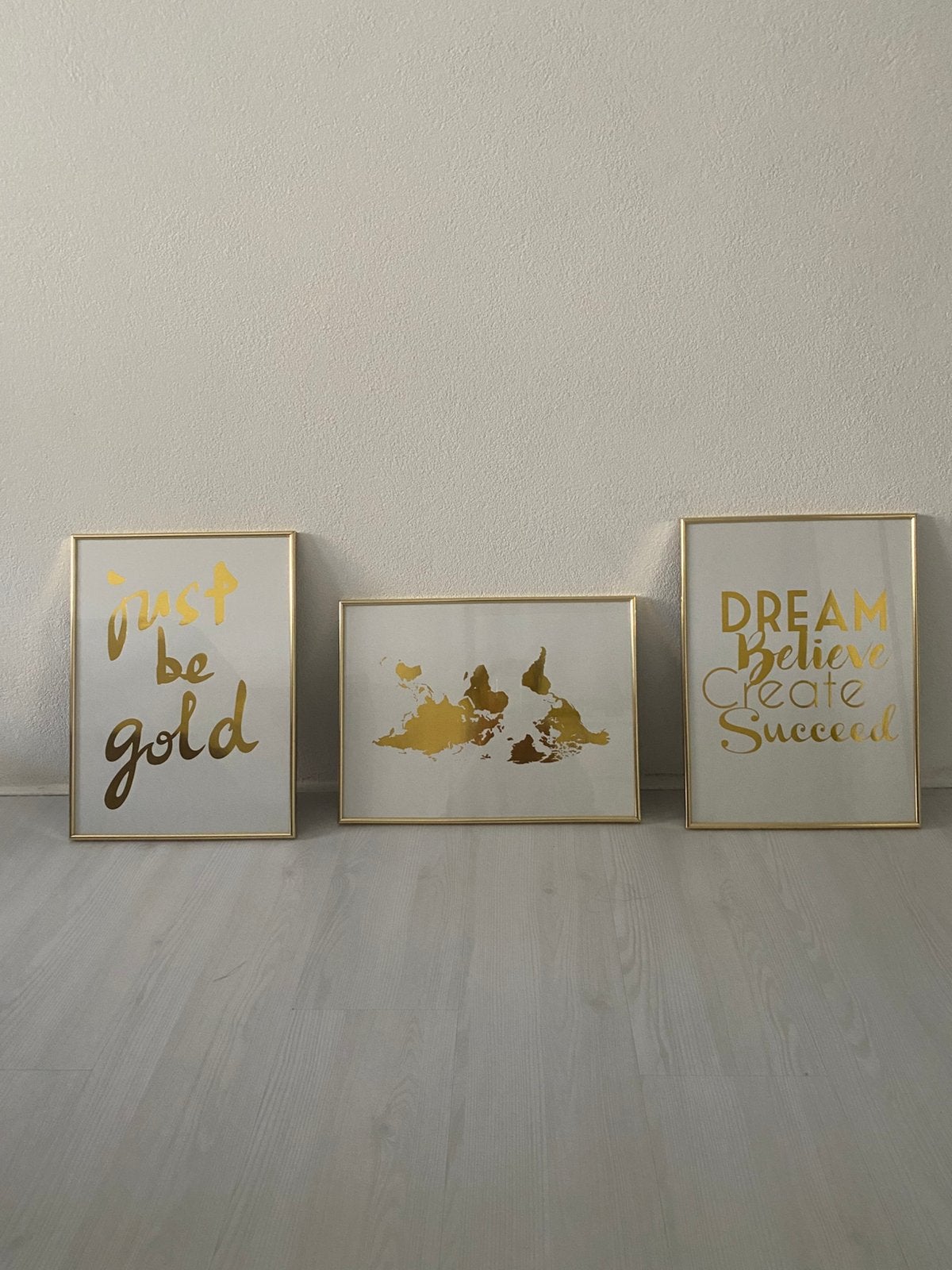 3  schilderijtjes, Ophalen of Verzenden, Zo goed als nieuw, Minder dan 50 cm, Schilderij