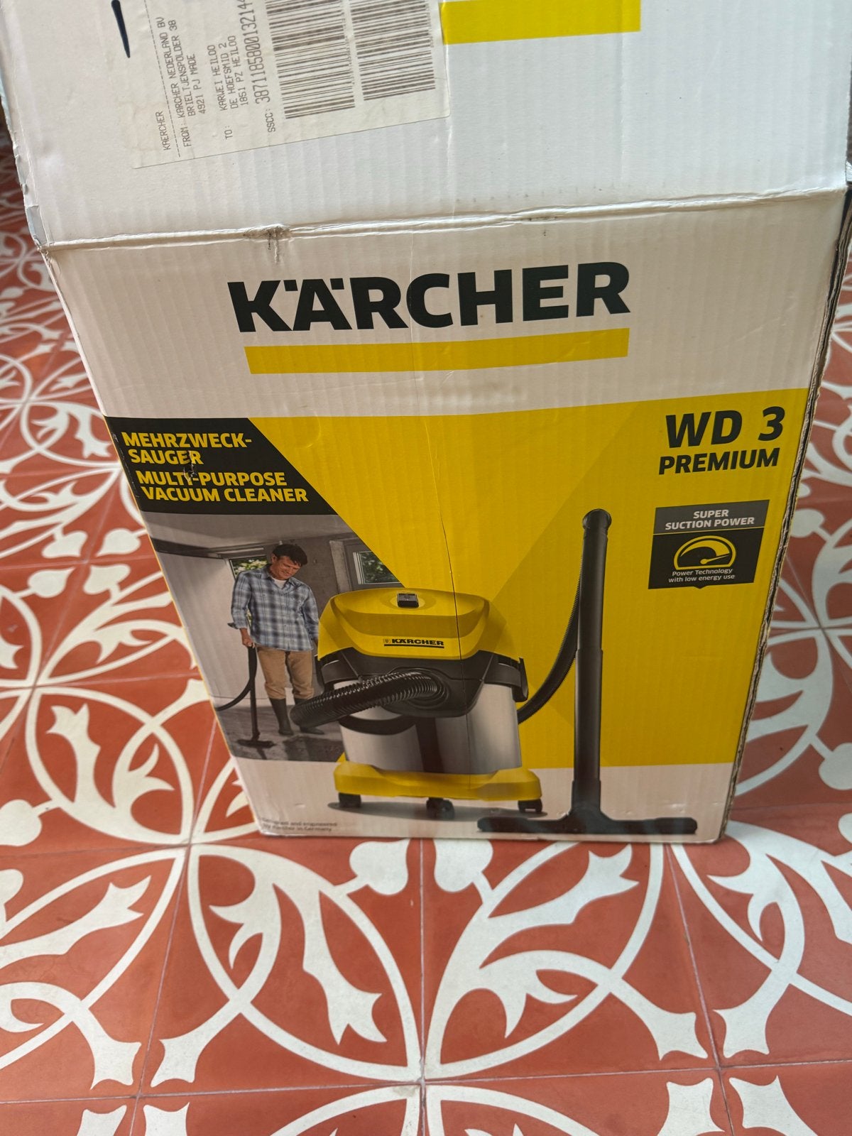 Kärcher WD 3 Premium Nat- en Droogzuiger - Zo goed als nieuw, Ophalen, Inclusief accessoires, Kärcher, Zo goed als nieuw