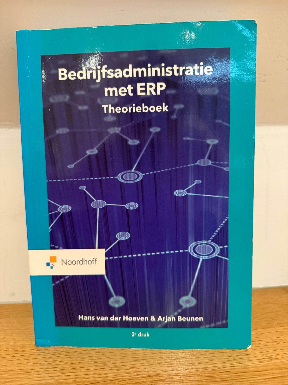Bedrijfsadministratie met ERP Theorieboek - 2e druk, Ophalen of Verzenden, Gamma, Gelezen, HBO