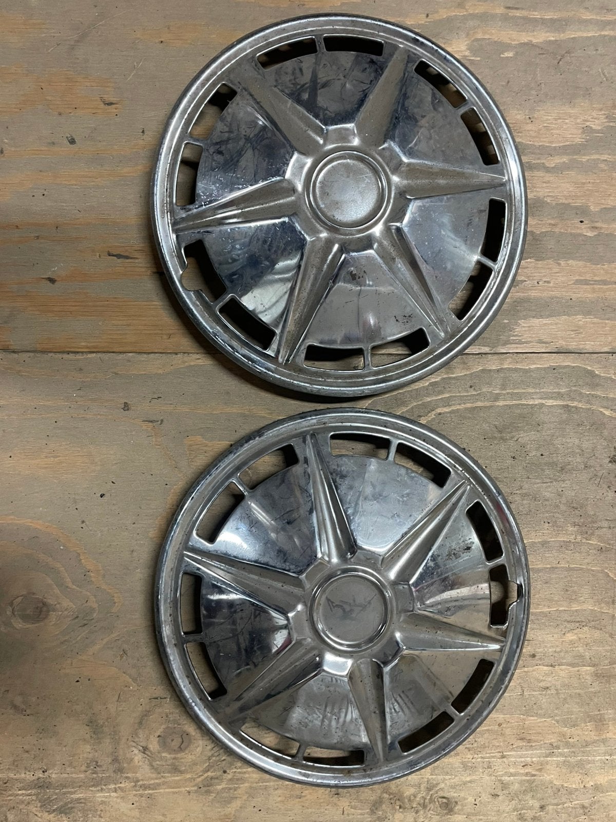 Toyota corolla ke20 ke25 ke26 wieldop 2x 42621-12060, Ophalen of Verzenden