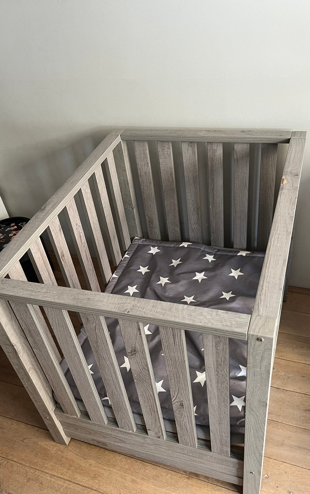 Gratis af te halen box met lade, Kinderen en Baby's, Boxen, Ophalen, Zo goed als nieuw, Lade