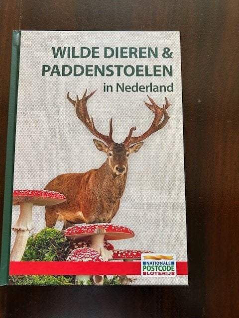 Wilde Dieren & Paddenstoelen In Nederland & Veldgids, Ophalen of Verzenden, Nieuw, Natuur algemeen