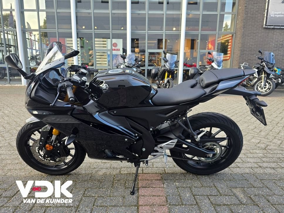 YAMAHA YZF R 125 ABS (bj 2026) 1,489 km, Motoren, Bedrijf, Onbekend, Super Sport, 125 cc
