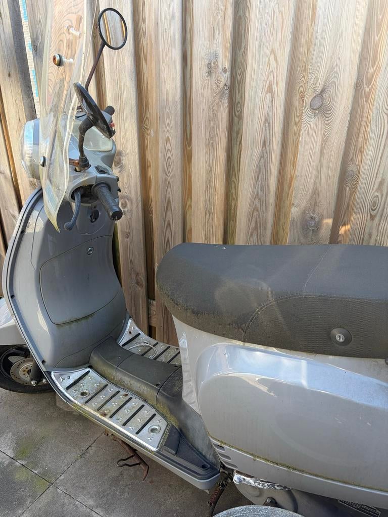 Riva scooter - Grijs, Gebruikt, Benzine, Ophalen, Overige merken