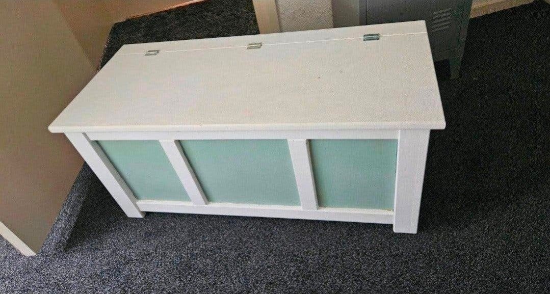 Witte opbergkist, Ophalen, 50 – 75, 100 tot 150 cm, Zo goed als nieuw