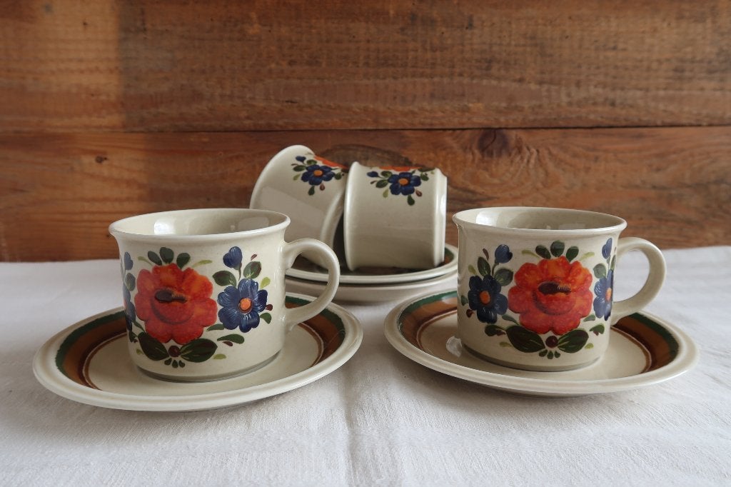 Vintage Winterling Röslau Bavaria bloem jaren '70 nieuwstaat, Overige merken, Keramiek, Vintage, Ophalen of Verzenden