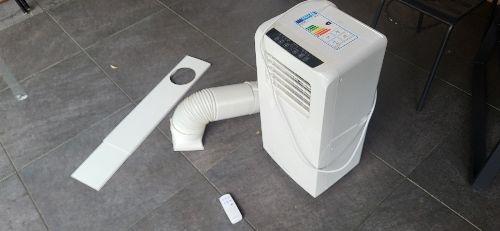 Eurom PAC 9.2 mobiele airco – 9000 BTU, Ophalen, 3 snelheden of meer, Koelen en Ontvochtigen, Afstandsbediening