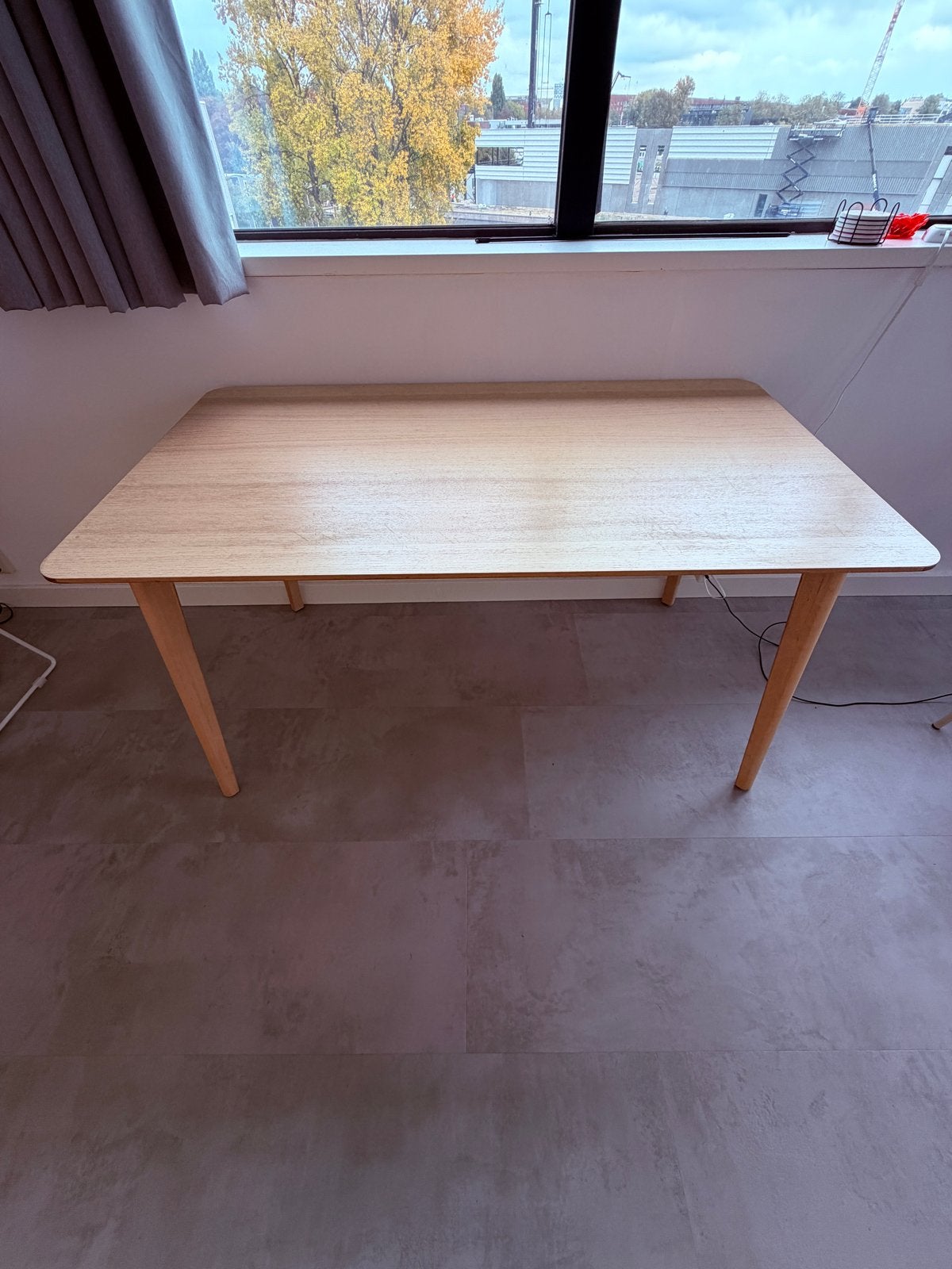 IKEA LISABO Tafel, essenfineer, 140x78 cm, Huis en Inrichting, Ophalen, 100 tot 150 cm, 50 tot 100 cm, Zo goed als nieuw