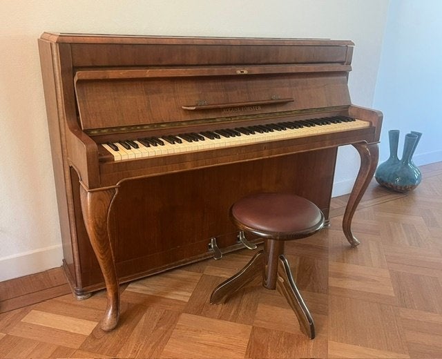 Aug Forster Chippendale nr 92132 + kruk, Ophalen, Gebruikt, Bruin, Piano