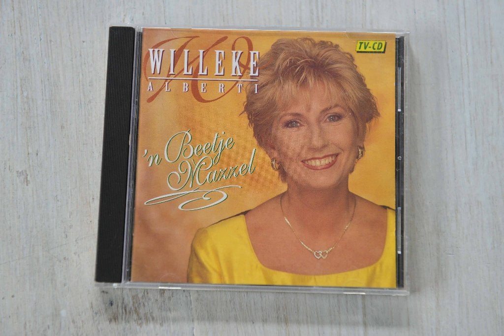WILLEKE ALBERTI = = N Beetje Mazzel + Bonus Track, Verzenden, Inclusief boekje, Zo goed als nieuw, Pop