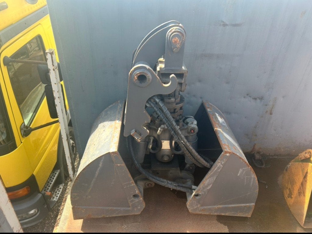 Grijper / knijper HGT DCS2-600 z.g.a.n. 205 L CW30 rotator, Ophalen