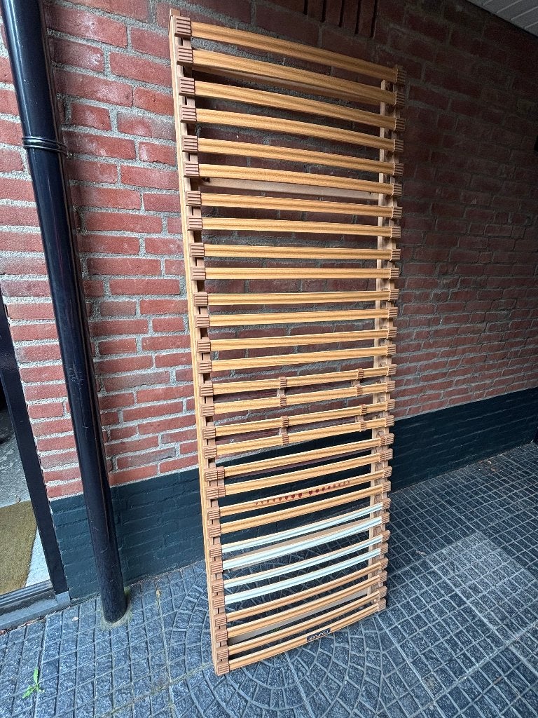 2 lattenbodems 70 breed, Huis en Inrichting, Ophalen, Zo goed als nieuw, 200 cm, Hout
