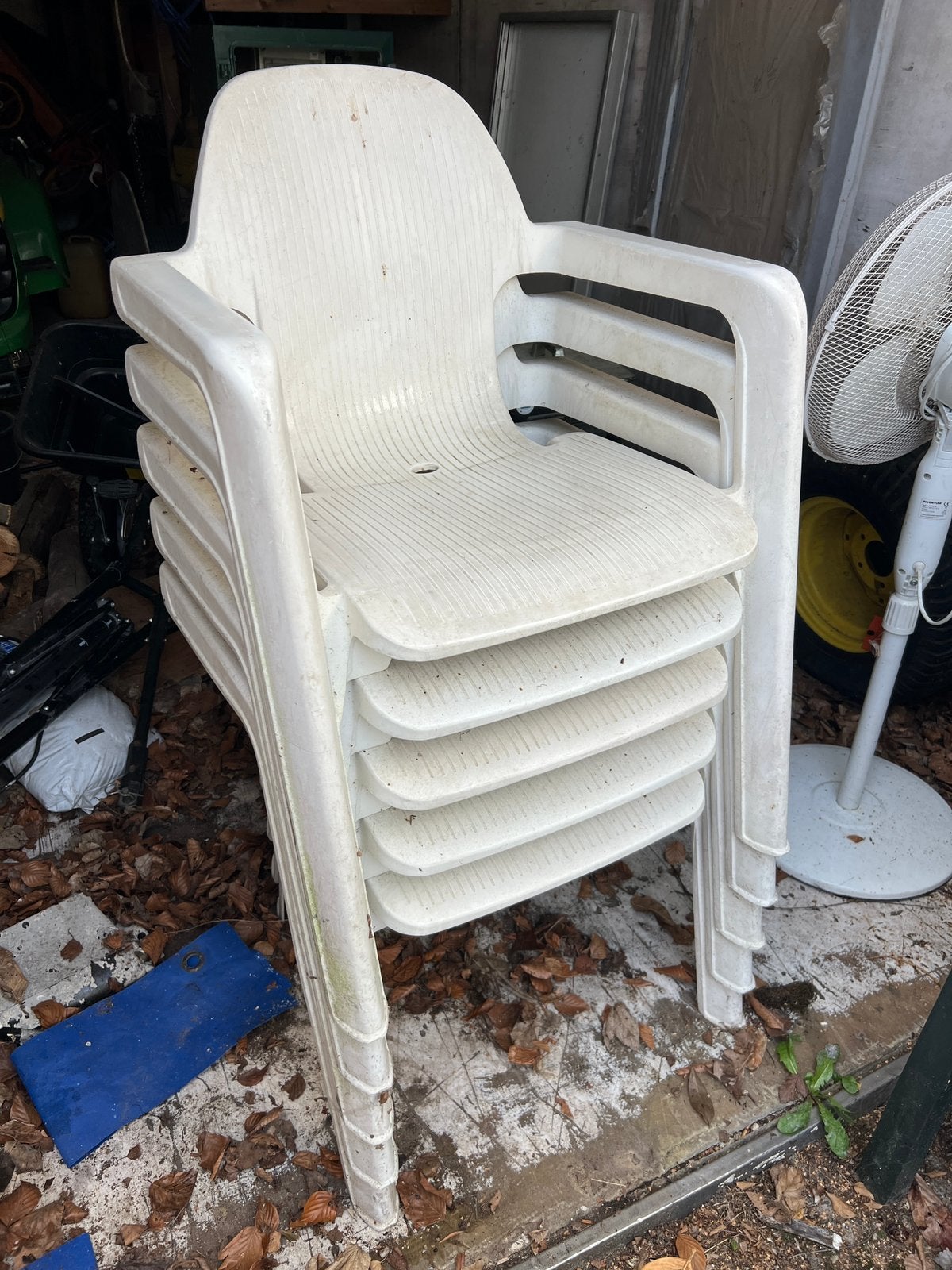 5 Hartman tuinstoelen, Ophalen, Gebruikt, Kunststof