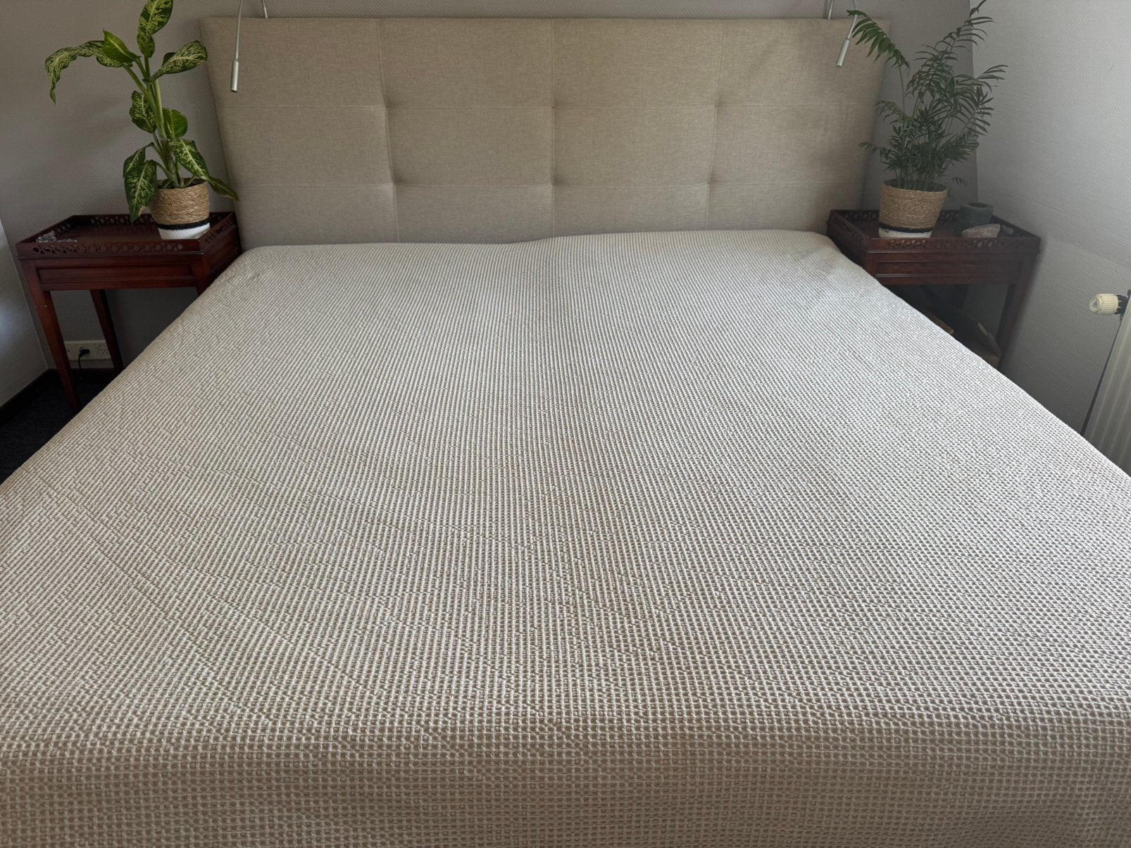 Bed tweepersoons. Merk Swissflex, Ophalen, Overige materialen, Verstelbaar, Tweepersoons