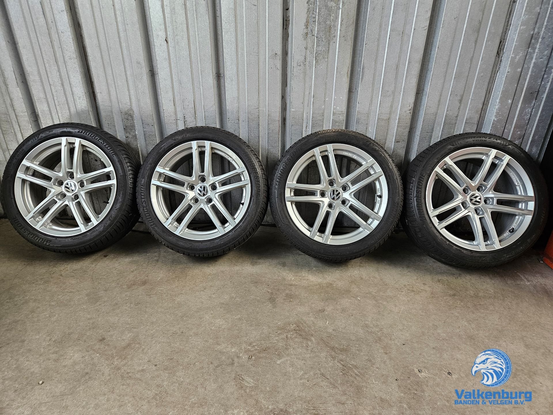 6mm! VAG VW Golf Caddy Audi A3 Leon 17 inch velgen 5x112 zom, Gebruikt, -, -, Banden en Velgen