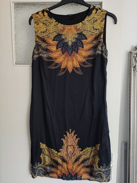 Sixth Sense mouwloze dames jurk satin look met ronde hals, Maat 38/40 (M), Zwart, Sixth Sense, Ophalen of Verzenden