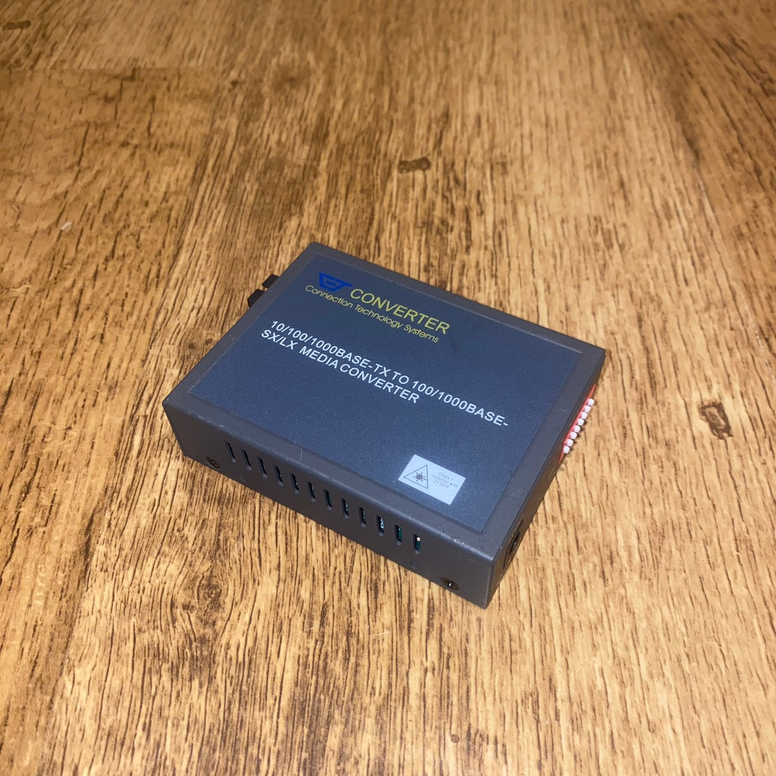 CVT 3002 DR universele Glasvezel Mediaconverter naar RJ45, Ophalen of Verzenden, Gebruikt