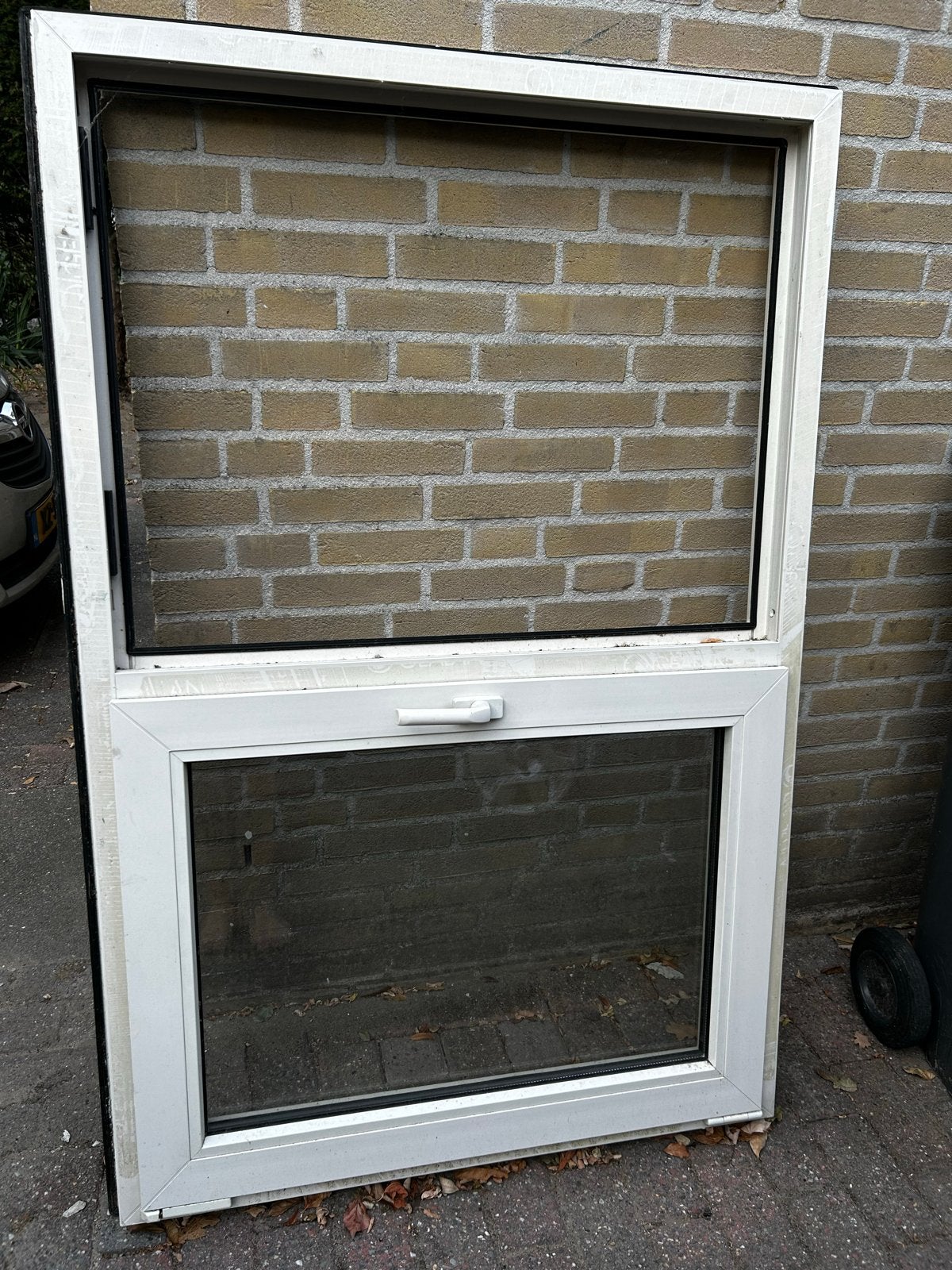 Aluminium kozijn met draai-kiepraam, crème, 995x1490mm, Doe-het-zelf en Verbouw, Ophalen, Gevelraam of Ruit, Gebruikt, 80 tot 120 cm