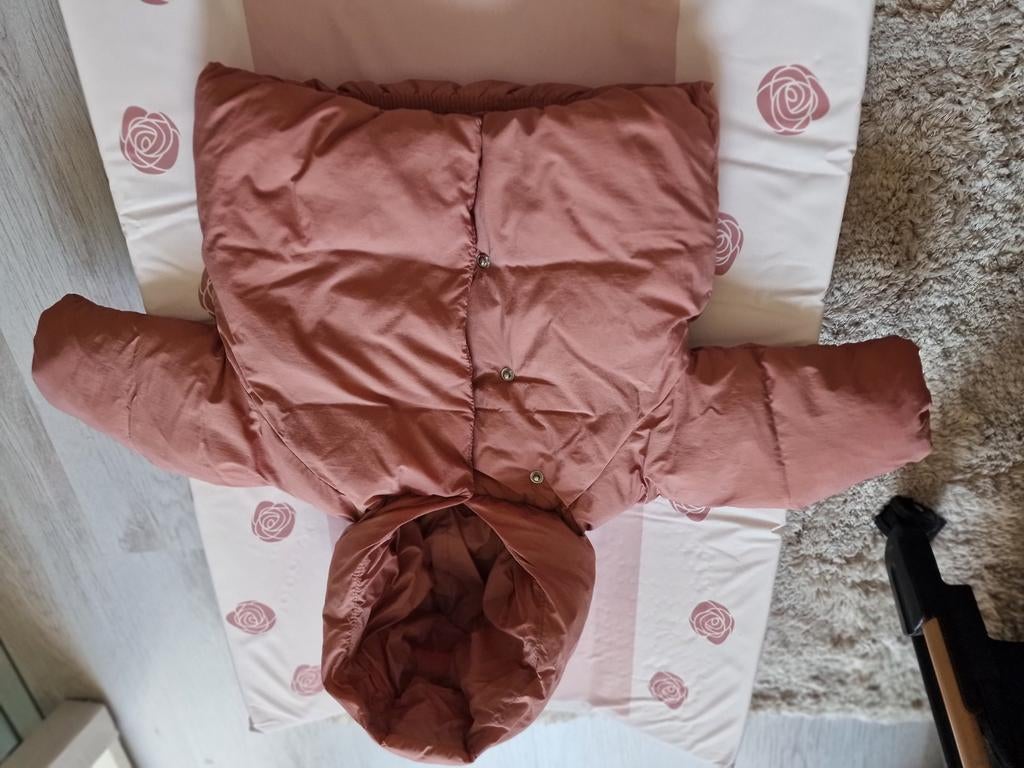 Roze gewatteerde jas met capuchon, Kinderen en Baby's, Ophalen of Verzenden, Zo goed als nieuw, Meisje, Muts