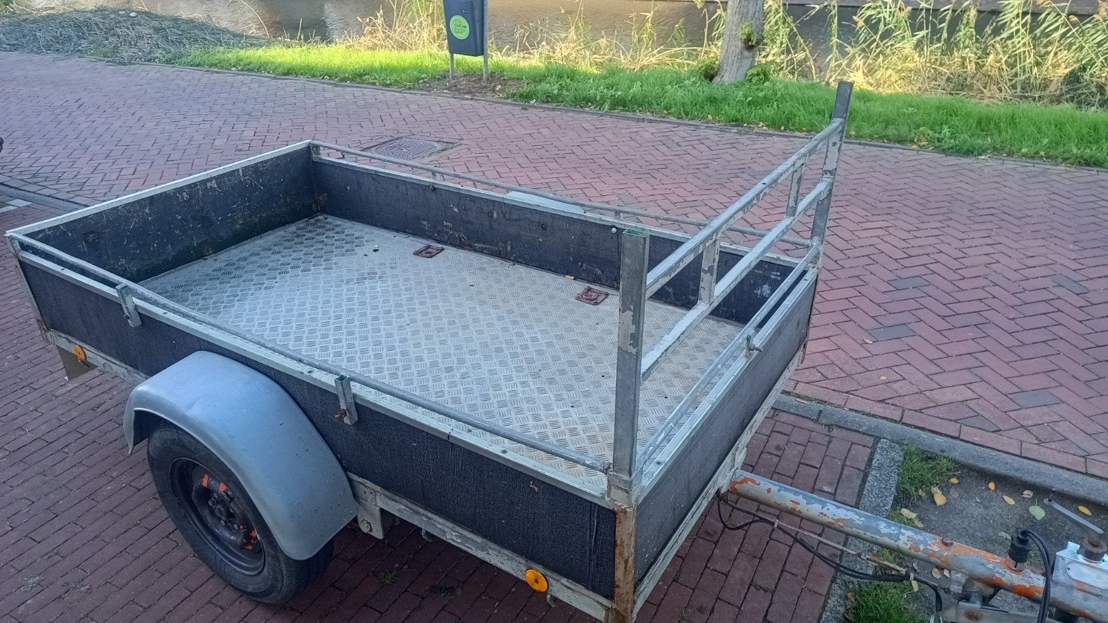Aanhanger te huur, Aanhangwagen verhuren, huren, Ophalen, Gebruikt