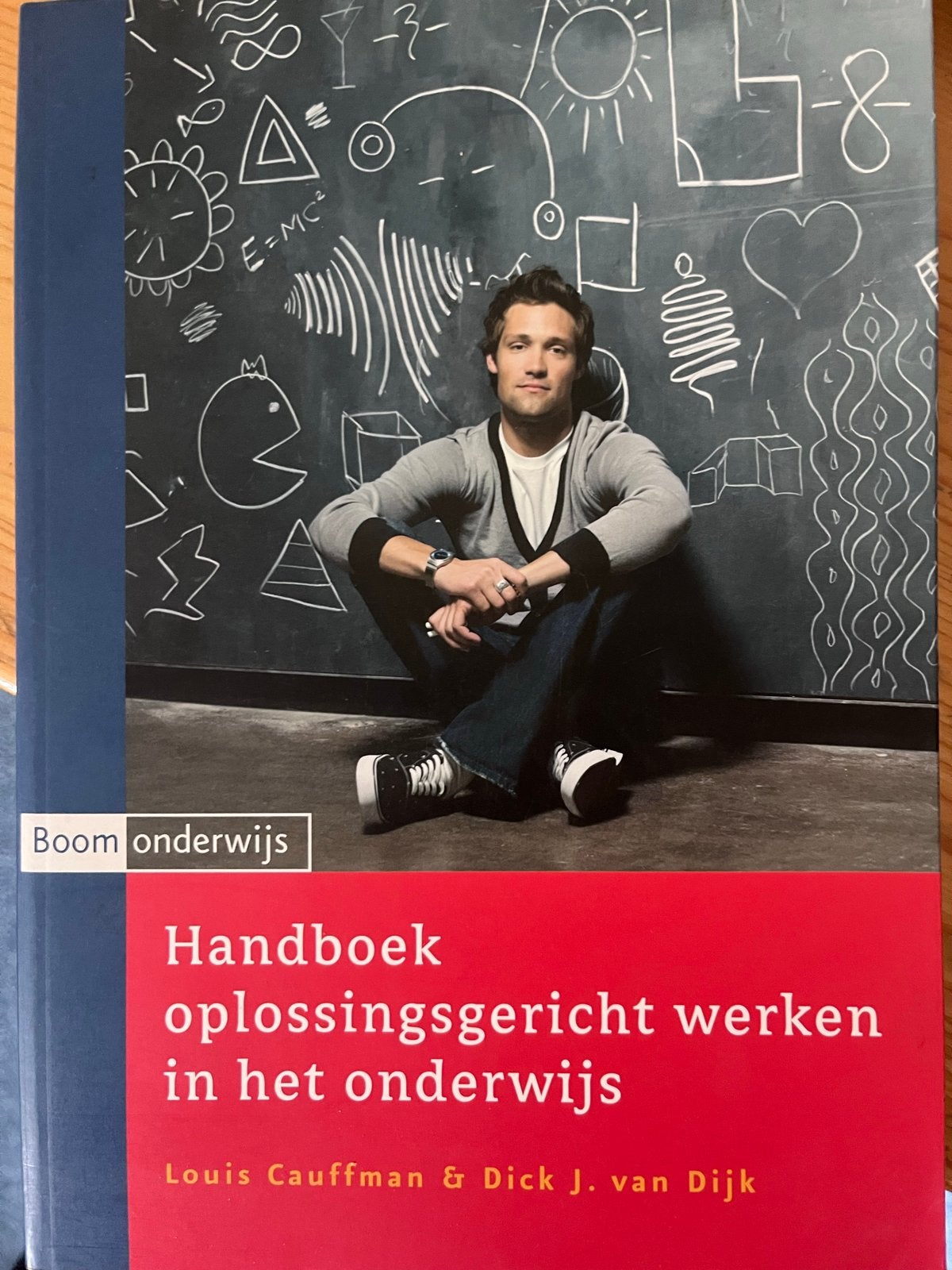 Handboek oplossingsgericht werken in het onderwijs, Ophalen of Verzenden, Gamma, Zo goed als nieuw, HBO