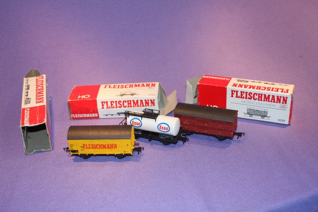 3x Fleischmann H0 wagon. 5022,5029,5022, Gelijkstroom, Fleischmann, Ophalen of Verzenden, Analoog