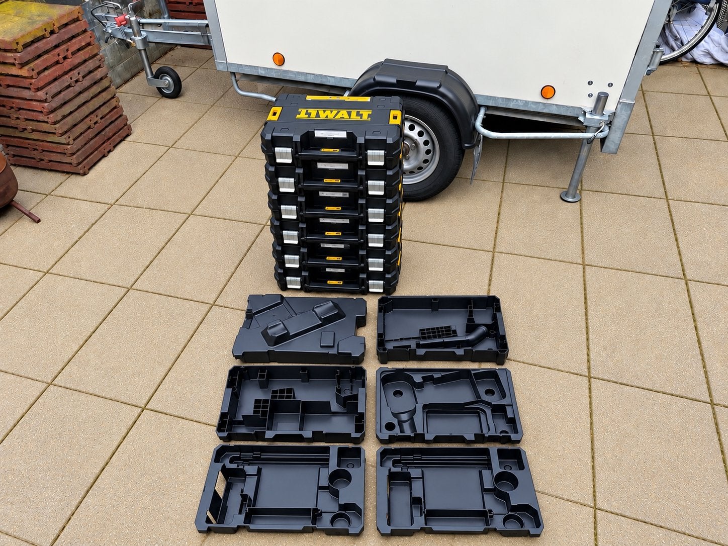 Nieuwe Dewalt koffers en Tstak en inlays nog 4 stuks, Ophalen of Verzenden, Zo goed als nieuw